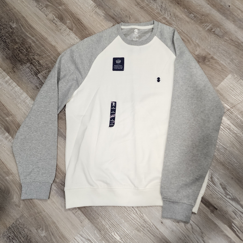 IZOD Gray and White Crewneck Sweatshirt
